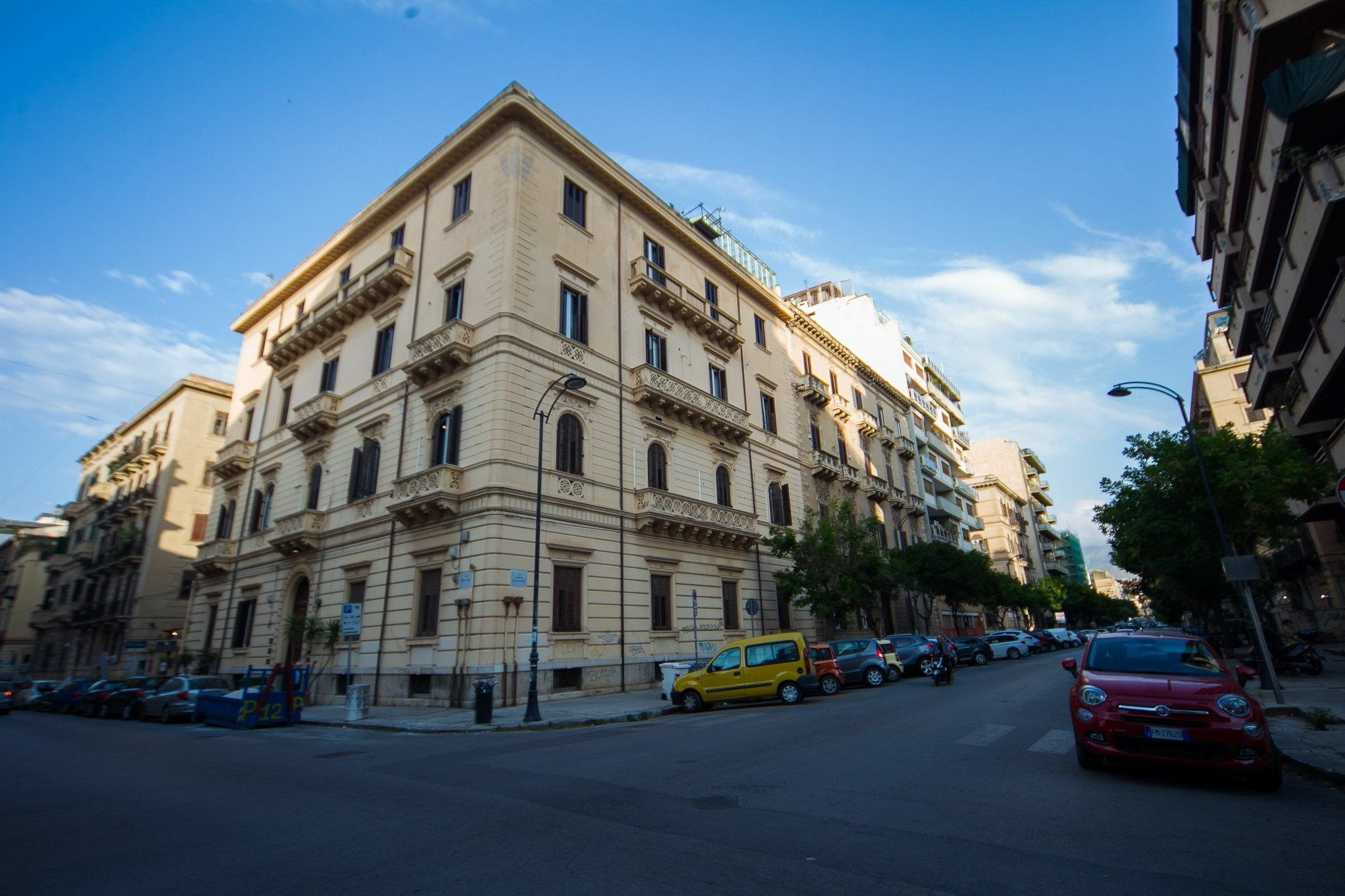 Palermo Gallery Екстер'єр фото